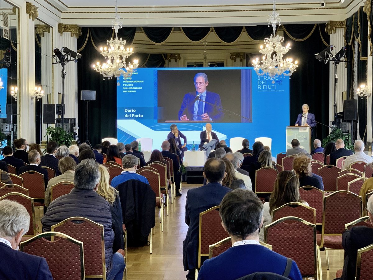 Ledwall Mosaiko installato per Congresso Polieco Napoli