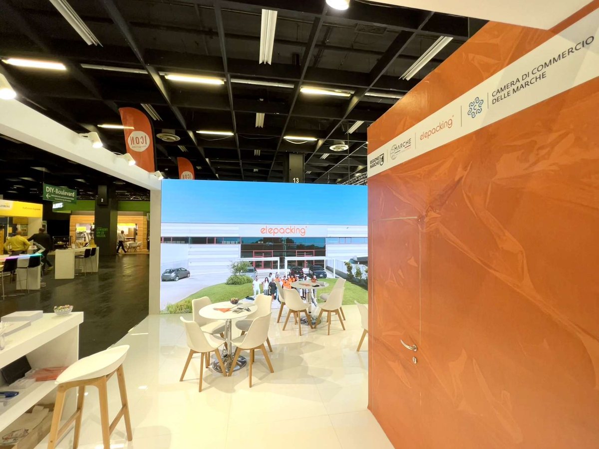 Ledwall Mosaiko installato per Eisenwarenmesse Köln — 2