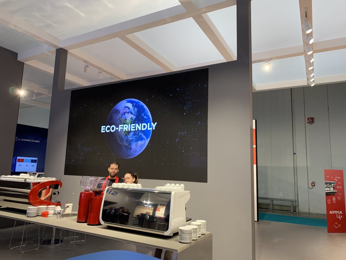 Ledwall Mosaiko installato per HOST Milano — 2
