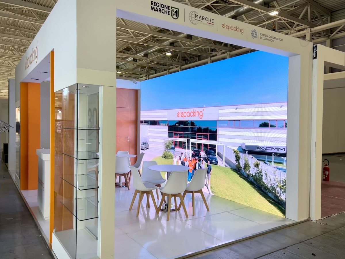 Ledwall Mosaiko installato per Marca Bologna
