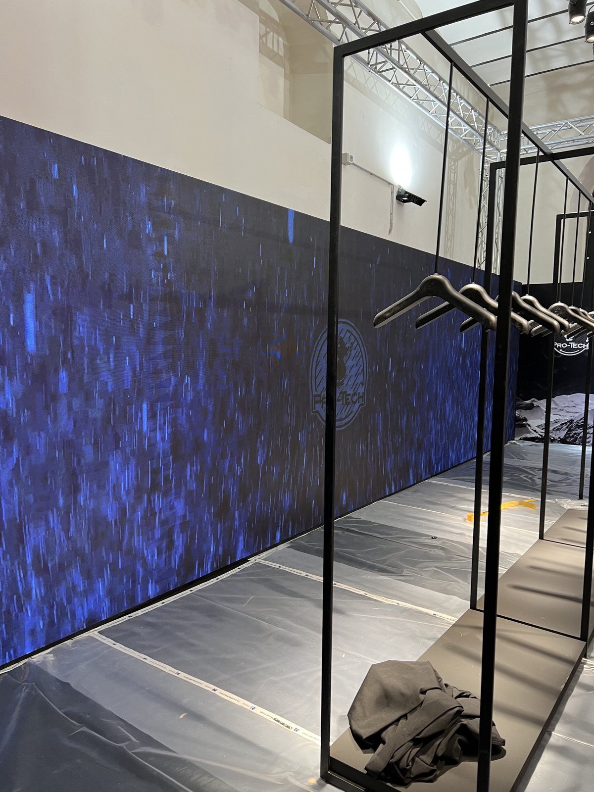 Ledwall Mosaiko installato per Pitti Immagine Firenze — 6